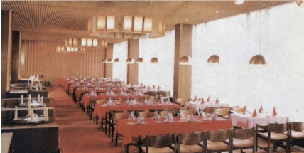 Как выглядел ресторан Столичный в середине