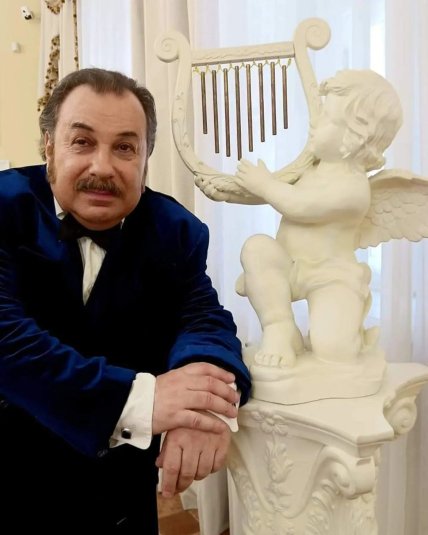 Виктор Цекало