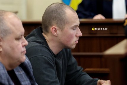 Михайло Дробницький зі своїм адвокатом