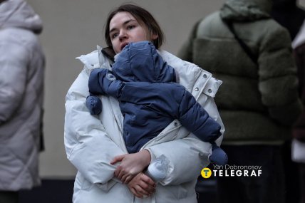 Эвакуированные жители в Киеве