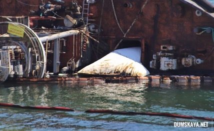 затонувший в Одессе танкер Делфи