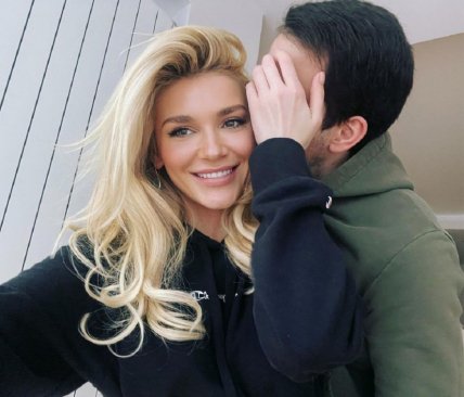 Миша Романова с любимым