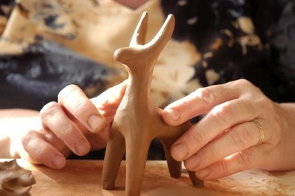 Куда пойти с ребенком на выходных 17 и 18 октября: МК по гончарному мастерству