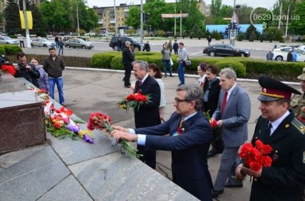 В Мариуполе провели митинг