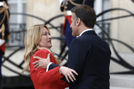 Встреча Макрона и Мэлони