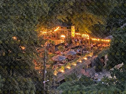 В День траура в Киеве в ресторане Hangover работает DJ-сет