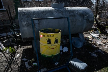 Там, де колись було життя, зараз суцільні руїни