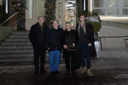 Віктор Ющенко із дружиною і сином Тарасом зустрілися із Поплавським