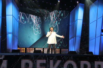 Павло Зібров на сцені