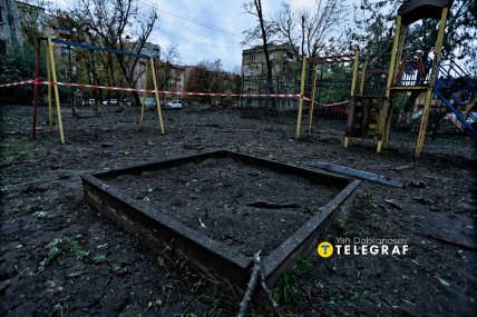 Місце, де гралися діти /Ян Доброносов, "Телеграф"