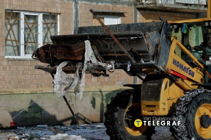 Росіяни вдарили по будинку в Харкові шахедом