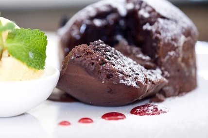 Рецепт недели. Шоколадный фондан - изображение №1