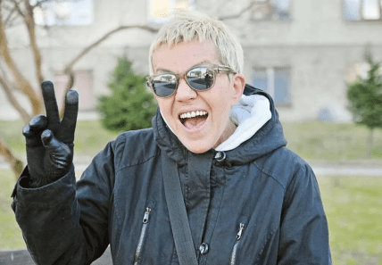 Сестричка Вика