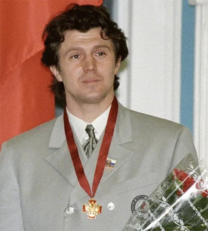 Артур Дмитриев