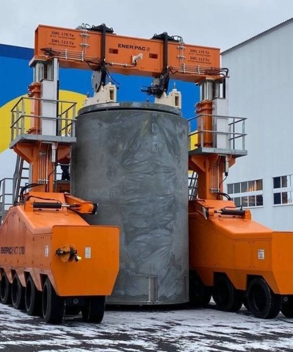 Фірма засвітилась на масштабному будівництві захисних укріплень для українських АЕС