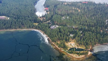 Резиденція "Довгі Бороди" на озері Ужин