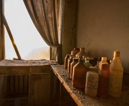 банки в еротроні