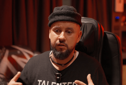 Монатик фото