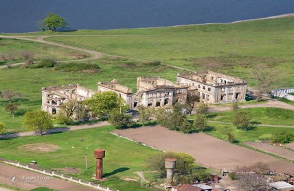 Садиба людини-вовка (палац Дубецьких-Панкеєвих)