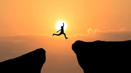 Карколомний стрибок