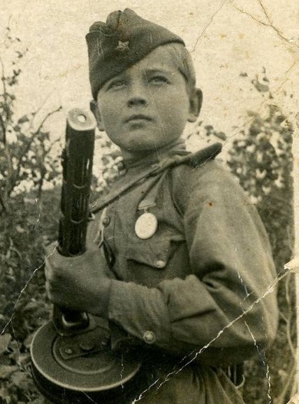 Наймолодший комсомолець СРСР Юра Жданко