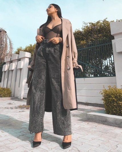 Джинсы с высокой посадкой