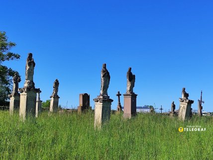 польское кладбище в Струсове фото