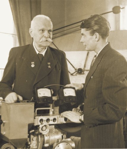 Евгений Патон что известно