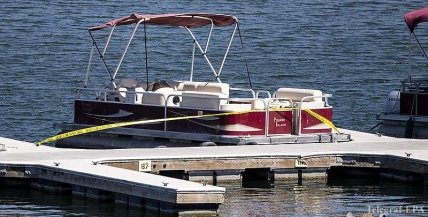 Лодка Наи Риверы