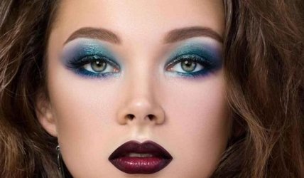 Вы подбираете тени под цвет глаз