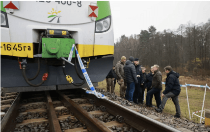 У Польщі невідомі підірвали залізницю