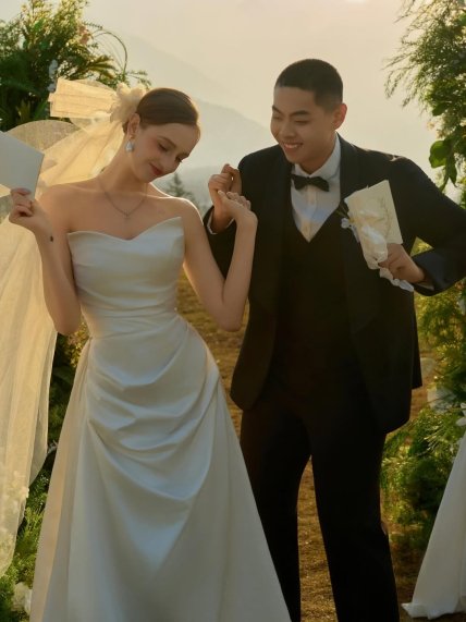 Весілля Олени Дяченко та Лі Чженху