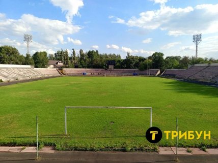 Стадион Сталь в Алчевске