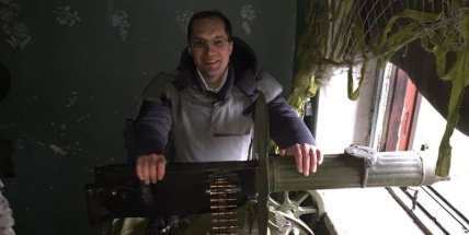 Юрий Бутусов