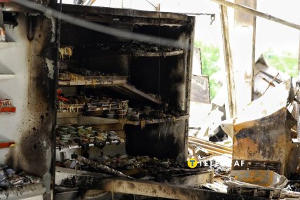 Обладнання магазину знищене внаслідок удару росіян