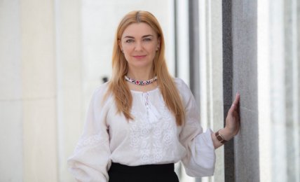 Олена Мошенець