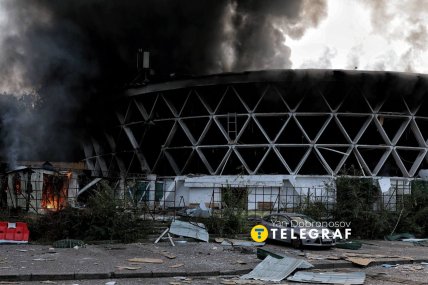 Горит рынок Шайба в Киеве