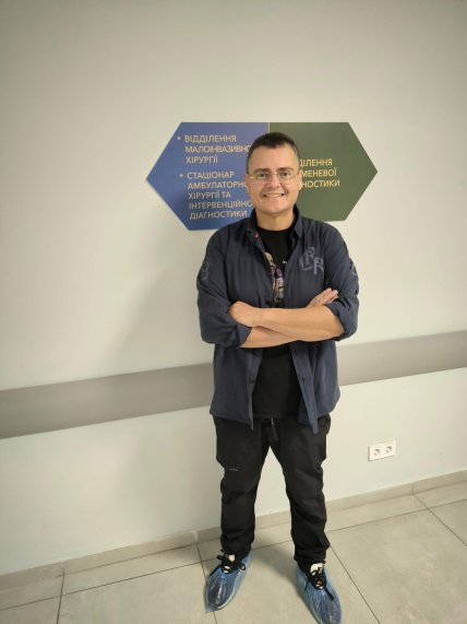 Игорь Степурин в медицинском заведении