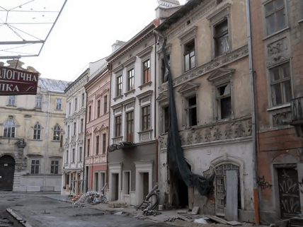 Львів, Шевська, 12 у 2000 році