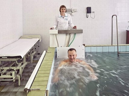 витягування хребта