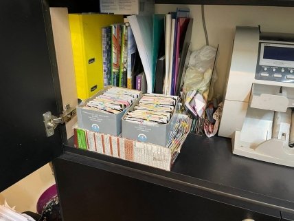 Обшуки з автоматами у власників "Криївки" та "Пʼяної вишні" обурили мережу: у чому їх звинувачують та що знайшли силовики 9 Обшуки з автоматами у власників "Криївки" та "Пʼяної вишні" обурили мережу: у чому їх звинувачують та що знайшли силовики ФОТО