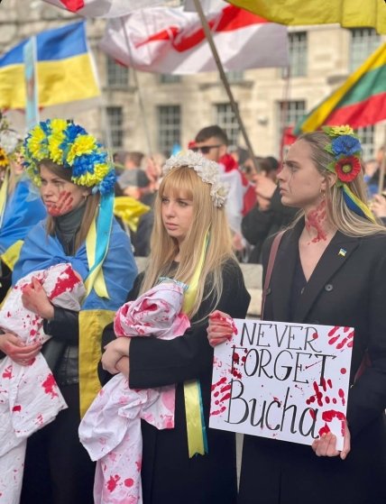 Акція українок проти вбивств дітей військовими рф