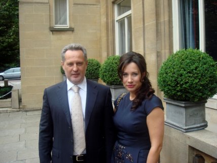 Дмитрий Фирташ, Лада Фирташ