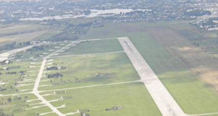 Авіабаза в Старокостянтинові