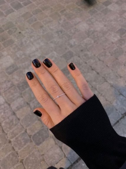 Black manicure