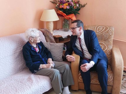 Прем'єр-міністр Польщі Матеуш Моравецький та Текла Юневич