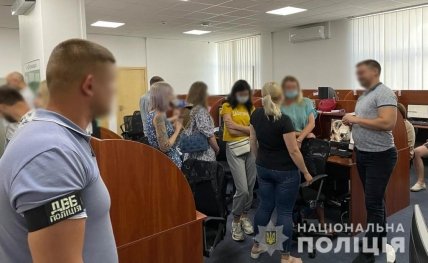 коллекторов задержали