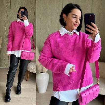 Рожевий светр