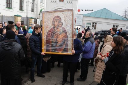 Киево-Печерская лавра, обыск СБУ 1 апреля 2023 года