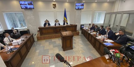 Суд над Медведчуком